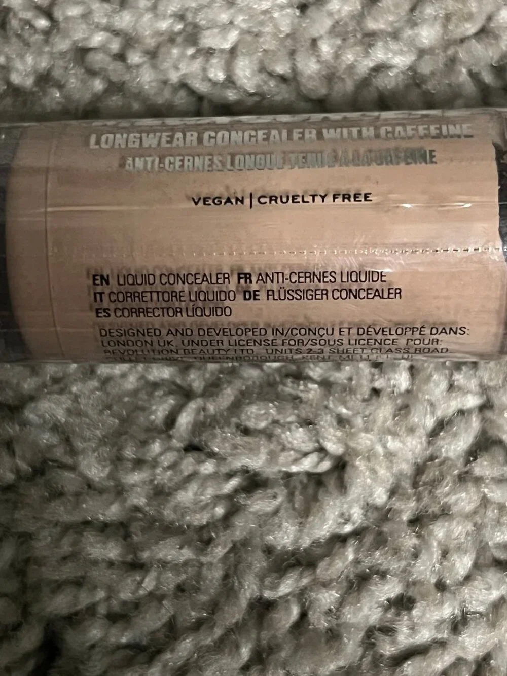 Makeup Obsession Mega Longwear Concealer with Caffeine